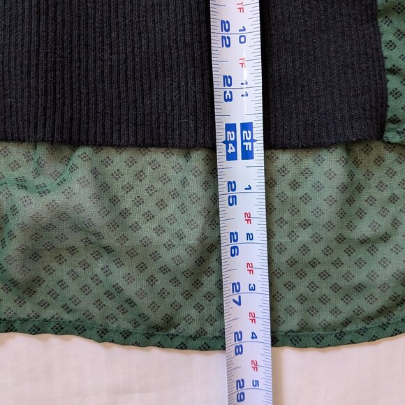 Cabi Black & Dark Green Sweater Women's Size Small - Picture 9 of 10